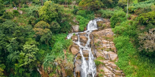 iguazu-falls-02.webp