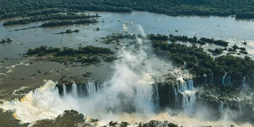iguazu-falls-15.webp